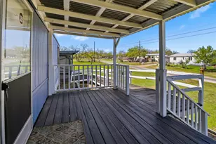 801 Anson St, Kingsland, TX 78639 - Photo 4