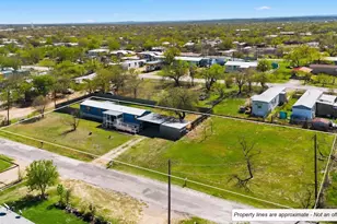 801 Anson St, Kingsland, TX 78639 - Photo 1