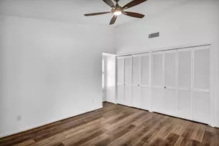 100 Bay Point Dr, Horseshoe Bay, TX 78657 - Photo 18