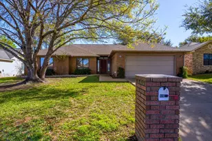 416 Spyglass St, Meadowlakes, TX 78654 - Photo 1