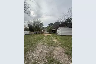 624 Driftwood Ln, Cottonwood Shores, TX 78657 - Photo 4