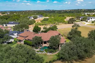 104 Orange Plume, Horseshoe Bay, TX 78657 - Photo 4