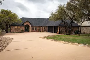 105 Wallace Riddell Dr Dr, Burnet, TX 78611 - Photo 1