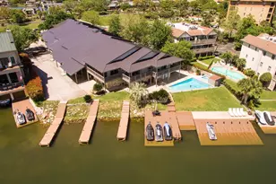 104 Cove E, Horseshoe Bay, TX 78657 - Photo 2