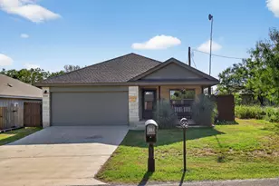 830 Cypress Ln, Cottonwood Shores, TX 78654 - Photo 1