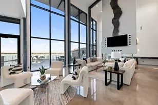 402 Lighthouse Dr, Horseshoe Bay, TX 78657 - Photo 2