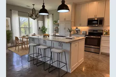 604 Woodland Park, Marble Falls, TX 78654 - Photo 6