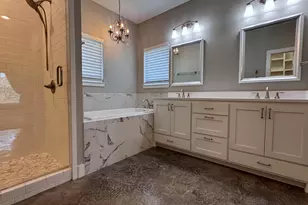 604 Woodland Park, Marble Falls, TX 78654 - Photo 8