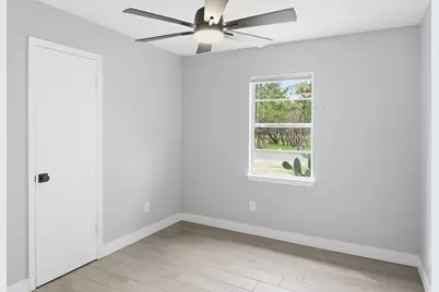 611 Pecan, Cottonwood Shores, TX 78657 - Photo 12