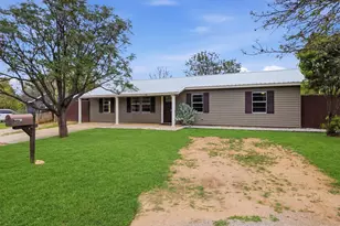 611 Pecan, Cottonwood Shores, TX 78657 - Photo 2