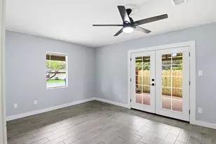 611 Pecan, Cottonwood Shores, TX 78657 - Photo 10