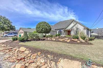 703 Amy Circle, Marble Falls, TX 78654 - Photo 2