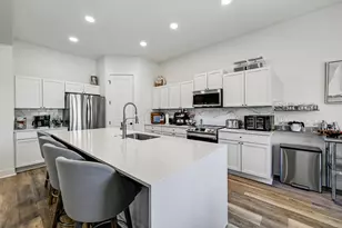 104 Desert Rose, Horseshoe Bay, TX 78657 - Photo 10