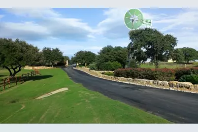 207 N Calvin Barrett, Blanco, TX 78606 - Photo 18