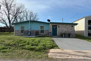 216 Post Oak Dr, Tow, TX 78672 - Photo 1