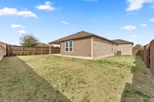101 Jasmine, Marble Falls, TX 78654 - Photo 24