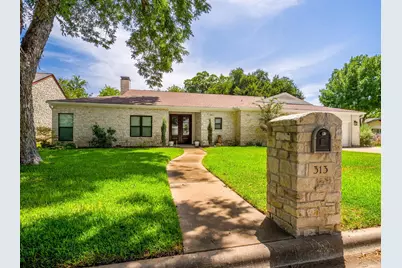 313 Meadowlakes Drive, Meadowlakes, TX 78654 - Photo 38