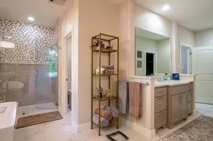 313 Meadowlakes Dr, Meadowlakes, TX 78654 - Photo 22