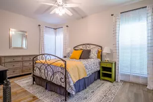 313 Meadowlakes Dr, Meadowlakes, TX 78654 - Photo 6