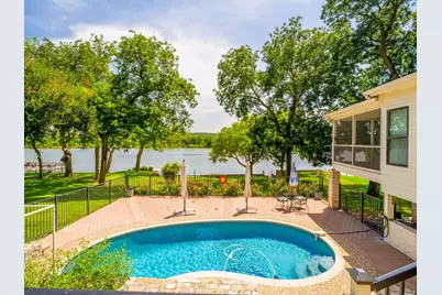 313 Meadowlakes Drive, Meadowlakes, TX 78654 - Photo 1