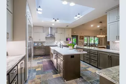 313 Meadowlakes Drive, Meadowlakes, TX 78654 - Photo 16