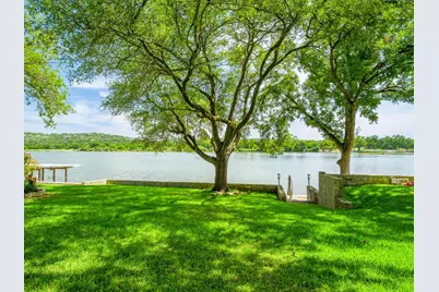 313 Meadowlakes Drive, Meadowlakes, TX 78654 - Photo 2