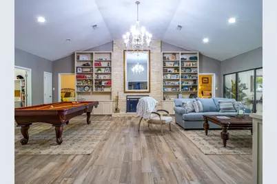 313 Meadowlakes Drive, Meadowlakes, TX 78654 - Photo 2