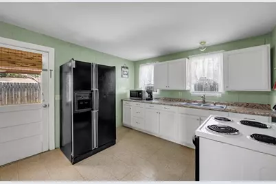 108 Shirwood Dr, Kingsland, TX 78639 - Photo 8