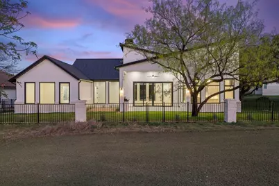 105 Barefoot, Horseshoe Bay, TX 78657 - Photo 24