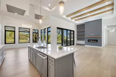 105 Barefoot, Horseshoe Bay, TX 78657 - Photo 6