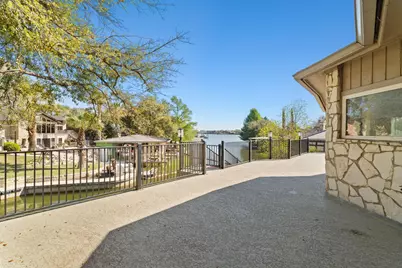 819 Broken Arrow, Horseshoe Bay, TX 78657 - Photo 20