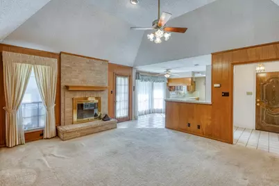 100 Colt, Horseshoe Bay, TX 78657 - Photo 4