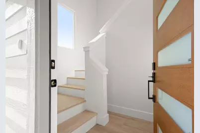 306 S Avenue P, Marble Falls, TX 78654 - Photo 8