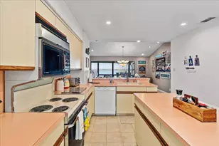 400 Blue Ridge Cir, Horseshoe Bay, TX 78657 - Photo 10