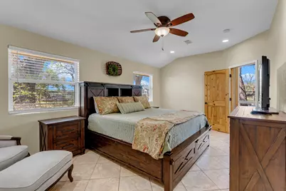 1108 S Lakeside Drive, Burnet, TX 78611 - Photo 10