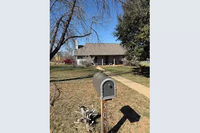 509 Flag Creek Dr., Llano, TX 78643 - Photo 2