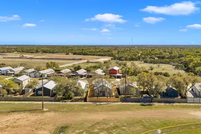 249 Western Avenue, Bertram, TX 78605 - Photo 38