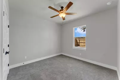 249 Western Avenue, Bertram, TX 78605 - Photo 20