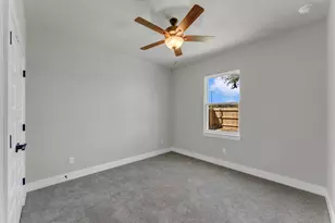 249 Western Ave, Bertram, TX 78605 - Photo 20