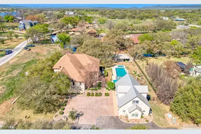 120 Sleepy Oaks Drive, Kingsland, TX 78639 - Photo 30