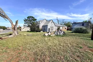 408 W Main St, Llano, TX 78643 - Photo 6
