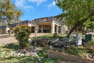 501 Highlands Blvd, Horseshoe Bay, TX 78657 - Photo 4