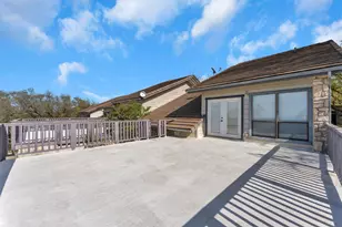 501 Highlands Blvd, Horseshoe Bay, TX 78657 - Photo 20