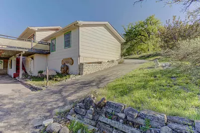 507 Los Escondidos Street, Marble Falls, TX 78654 - Photo 2