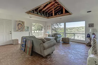 507 Los Escondidos Street, Marble Falls, TX 78654 - Photo 34