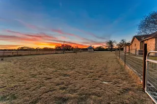 301 Cr 253, Bertram, TX 78605 - Photo 36