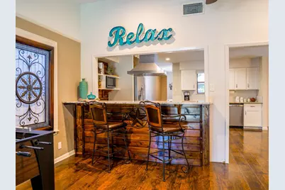 252 Meadowlakes Drive, Meadowlakes, TX 78654 - Photo 10