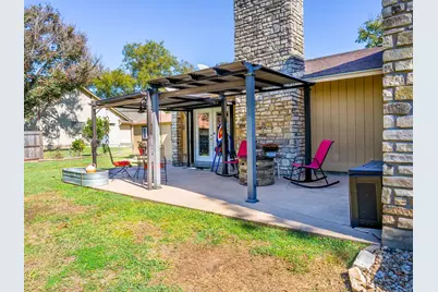 252 Meadowlakes Drive, Meadowlakes, TX 78654 - Photo 20