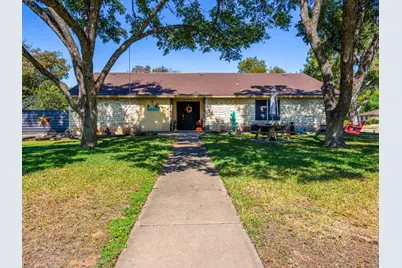 252 Meadowlakes Drive, Meadowlakes, TX 78654 - Photo 1