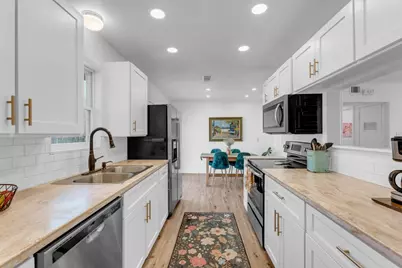 703 N Pierce St, Burnet, TX 78611 - Photo 6